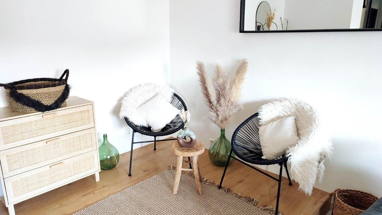 Un Nid D'Amour Apartment รูองส์ ภายนอก รูปภาพ