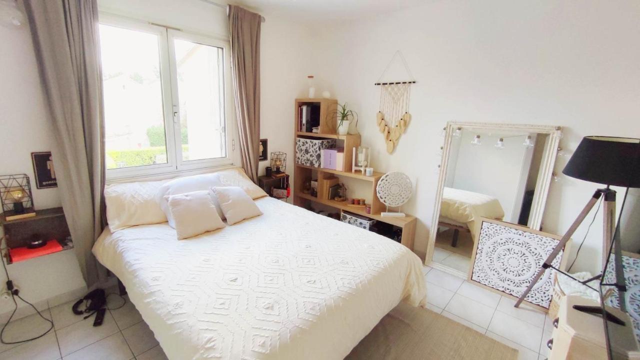 Un Nid D'Amour Apartment รูองส์ ภายนอก รูปภาพ