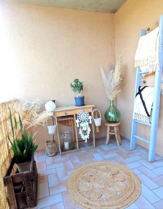 Un Nid D'Amour Apartment รูองส์ ภายนอก รูปภาพ